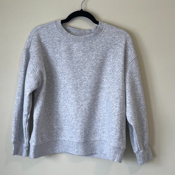 Fabletics Grey Sweatshirt - Picture 1 of 3